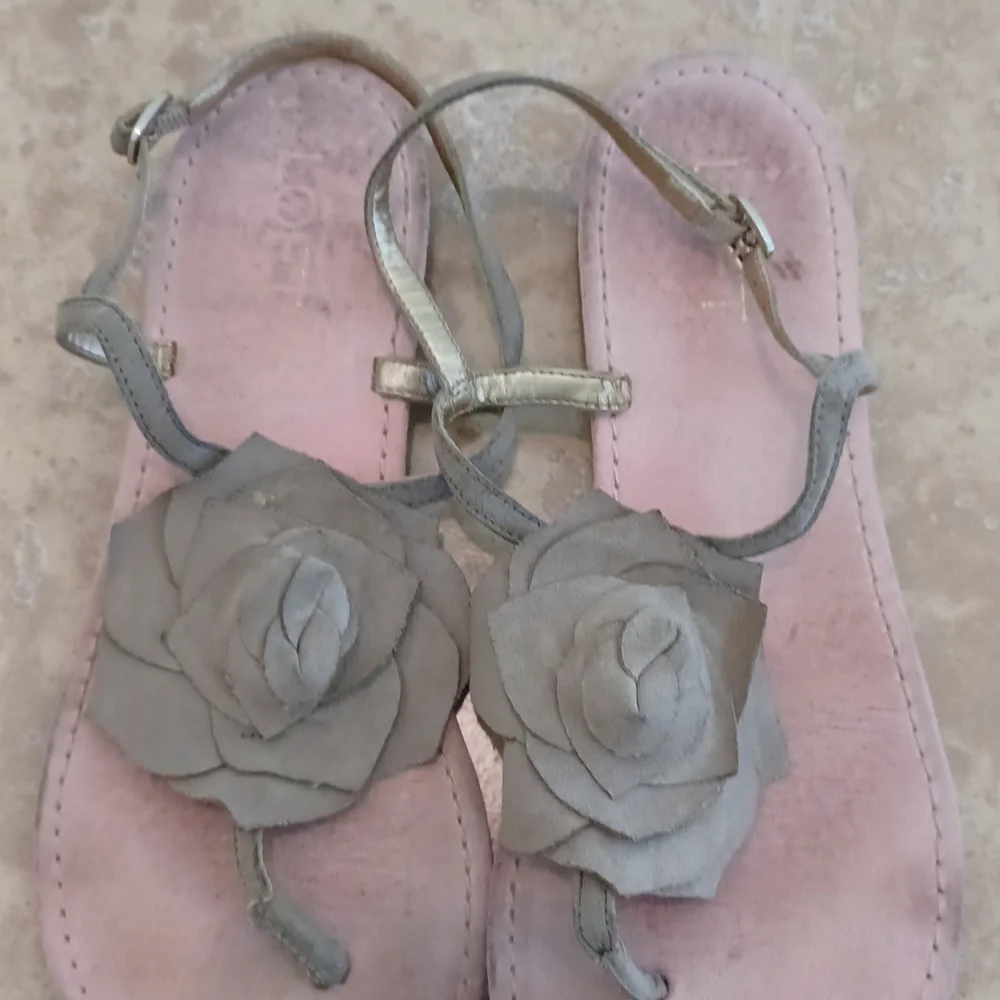 Loft Sandals - Picture 4 of 8